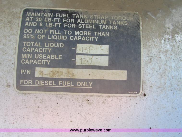 image for item L3336 (2) Fuel tanks