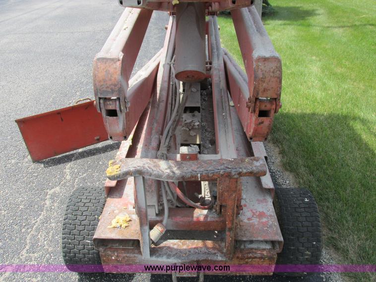 image for item L4000 Economy SPL2142 scissor lift