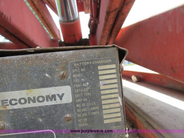 image for item L4000 Economy SPL2142 scissor lift