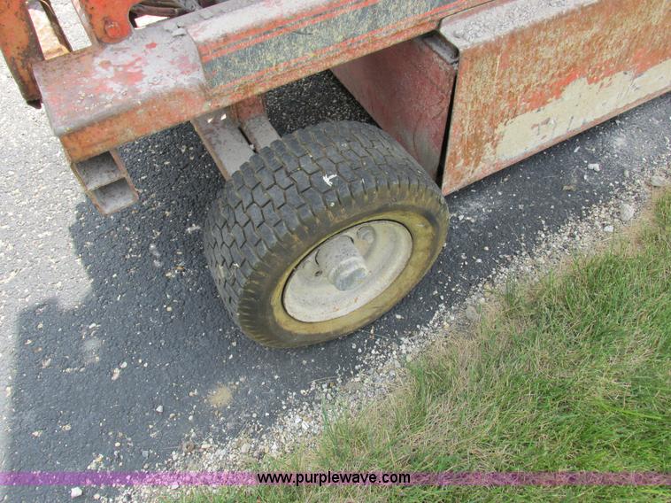 image for item L4000 Economy SPL2142 scissor lift