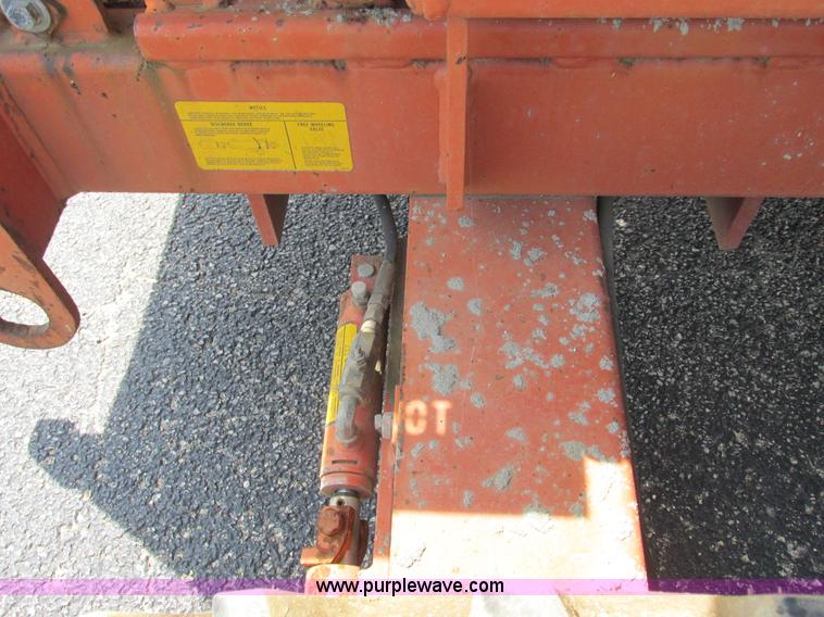 image for item L4001 Snorkel SLH3284HD scissor lift