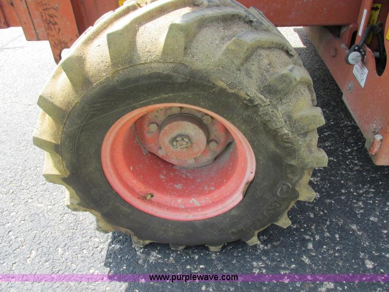 image for item L4001 Snorkel SLH3284HD scissor lift