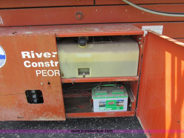 image for item L4001 Snorkel SLH3284HD scissor lift