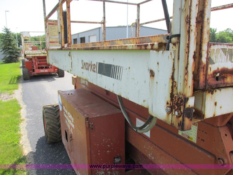 image for item L4001 Snorkel SLH3284HD scissor lift