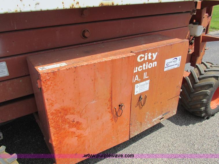 image for item L4001 Snorkel SLH3284HD scissor lift