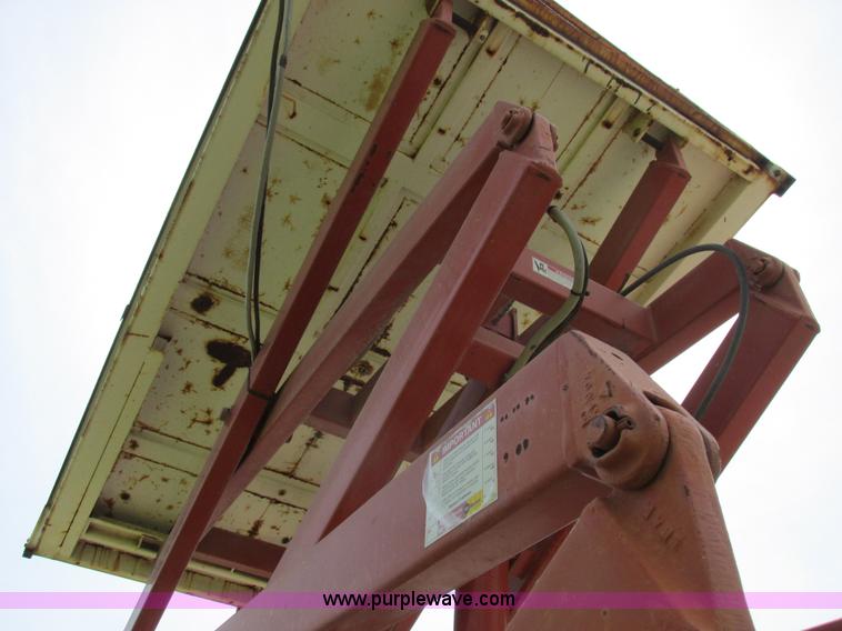 image for item L4001 Snorkel SLH3284HD scissor lift