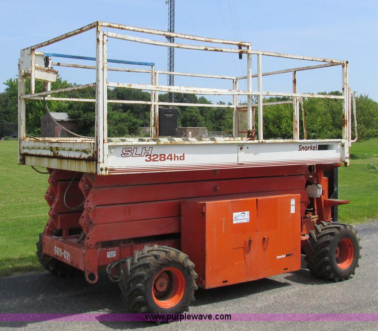 image for item L4002 Snorkel SLH328KHD scissor lift