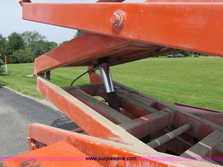 image for item L4002 Snorkel SLH328KHD scissor lift