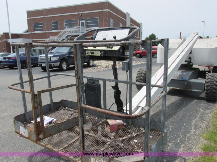 image for item L4007 Terex TB44 boom lift