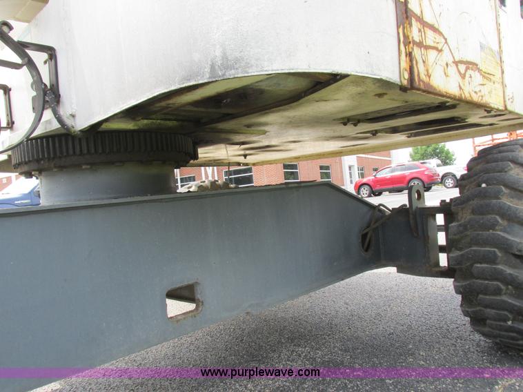 image for item L4007 Terex TB44 boom lift