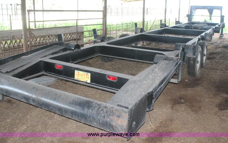 image for item L4317 1991 shop built container trailer