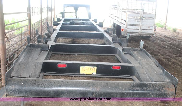 image for item L4317 1991 shop built container trailer