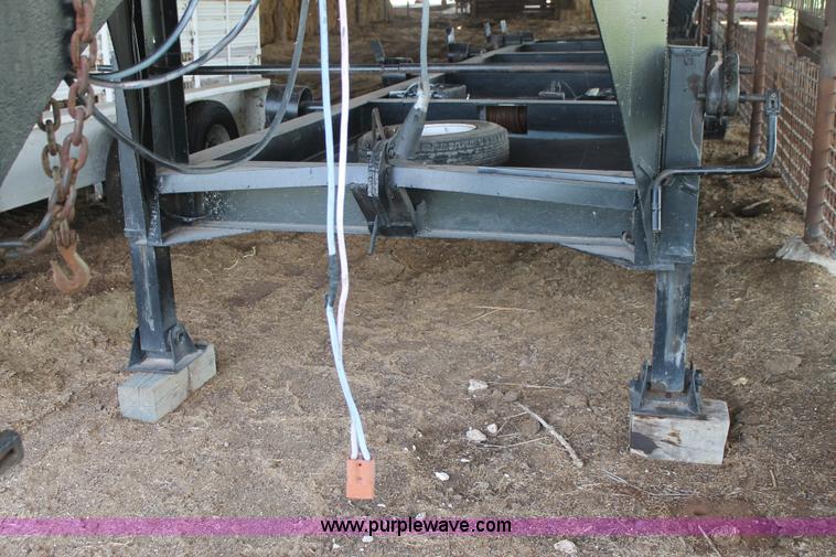 image for item L4317 1991 shop built container trailer