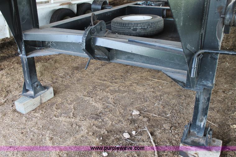 image for item L4317 1991 shop built container trailer