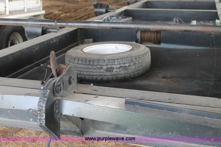 image for item L4317 1991 shop built container trailer