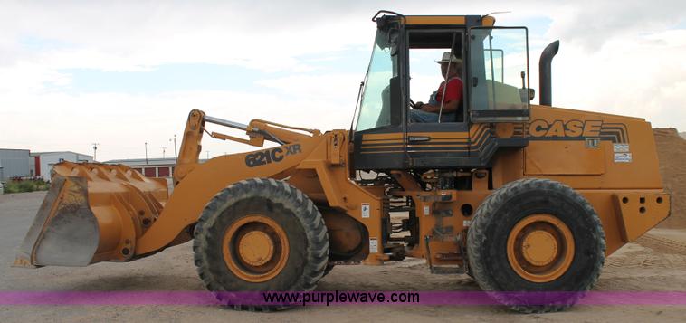 image for item L4362 1999 Case 621C XR wheel loader