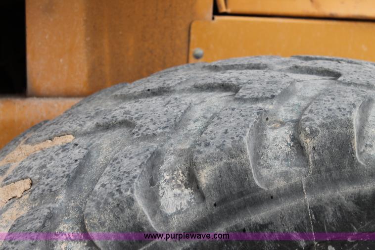 image for item L4362 1999 Case 621C XR wheel loader