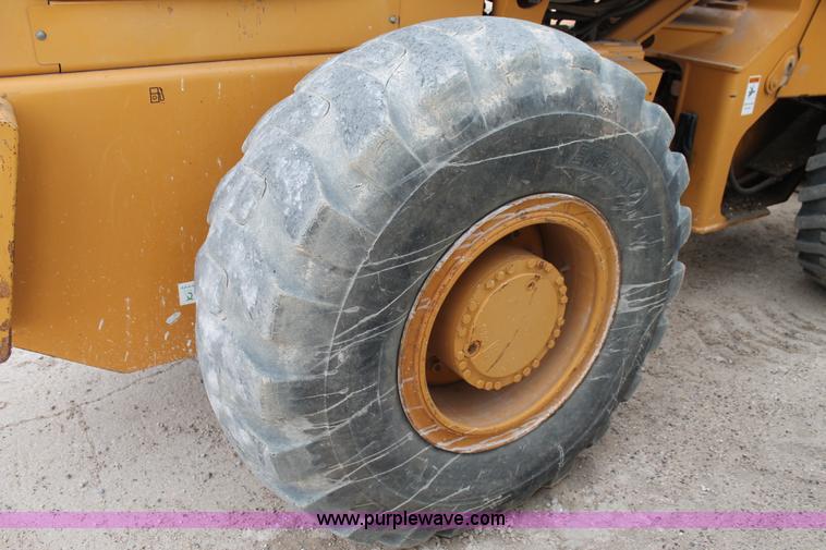 image for item L4362 1999 Case 621C XR wheel loader