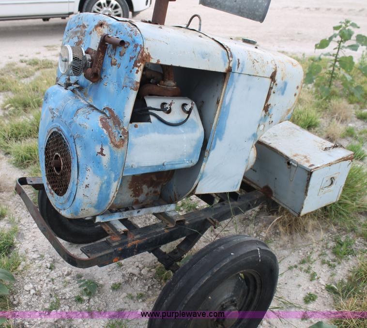 image for item L4363 Lincoln welder