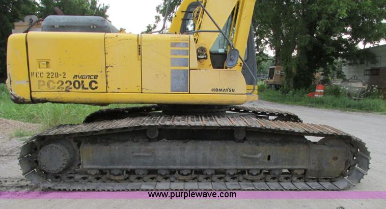 image for item R9338 1997 Komatsu PC220LC-6LE long reach excavator