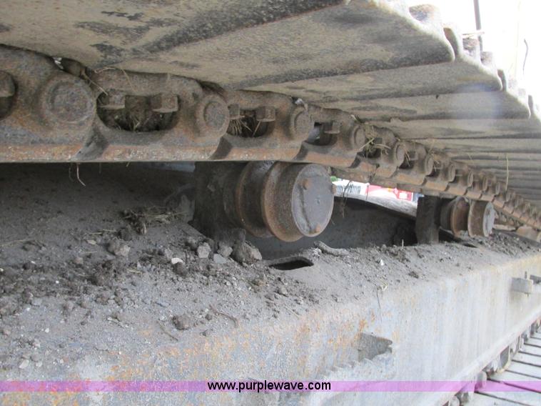 image for item R9338 1997 Komatsu PC220LC-6LE long reach excavator