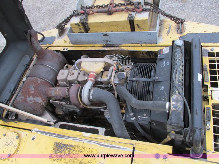 image for item R9338 1997 Komatsu PC220LC-6LE long reach excavator