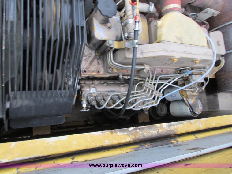 image for item R9338 1997 Komatsu PC220LC-6LE long reach excavator