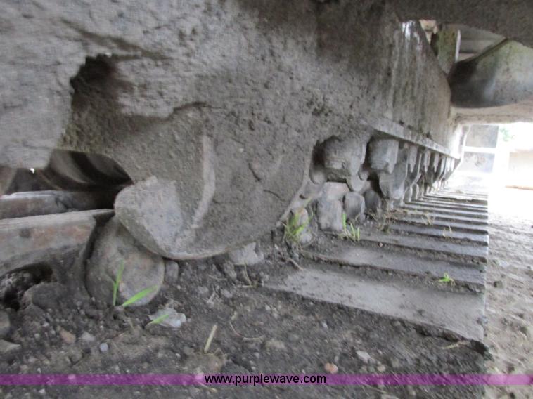 image for item R9338 1997 Komatsu PC220LC-6LE long reach excavator