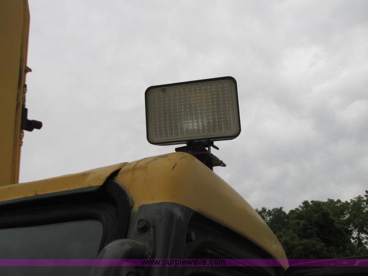 image for item R9338 1997 Komatsu PC220LC-6LE long reach excavator