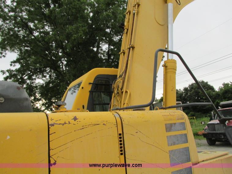 image for item R9338 1997 Komatsu PC220LC-6LE long reach excavator