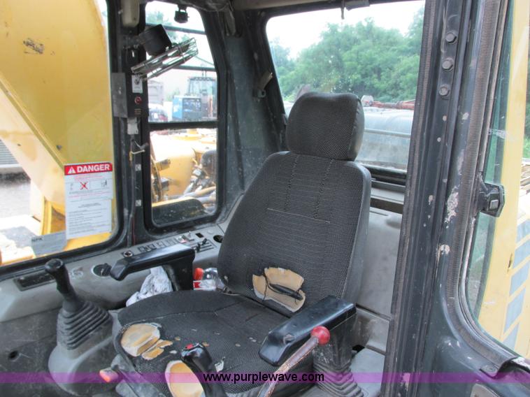 image for item R9338 1997 Komatsu PC220LC-6LE long reach excavator