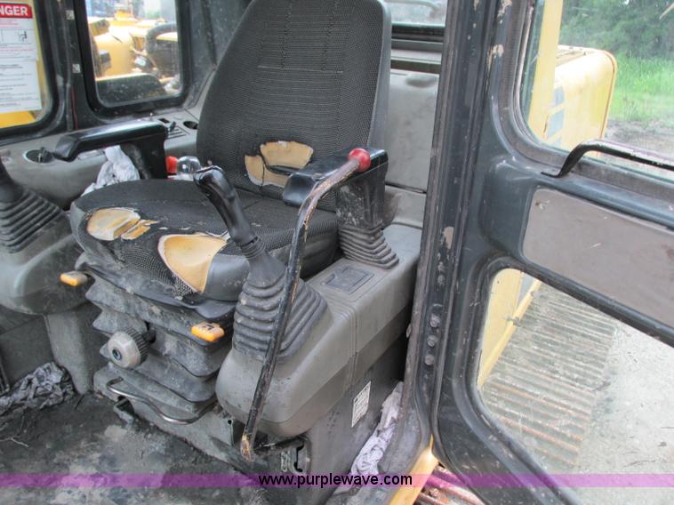 image for item R9338 1997 Komatsu PC220LC-6LE long reach excavator