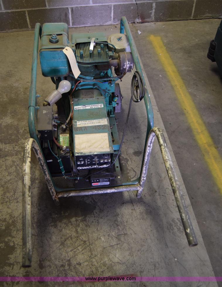 Onan 6.5 generator set in Wichita, KS Item BR9724 sold Purple Wave