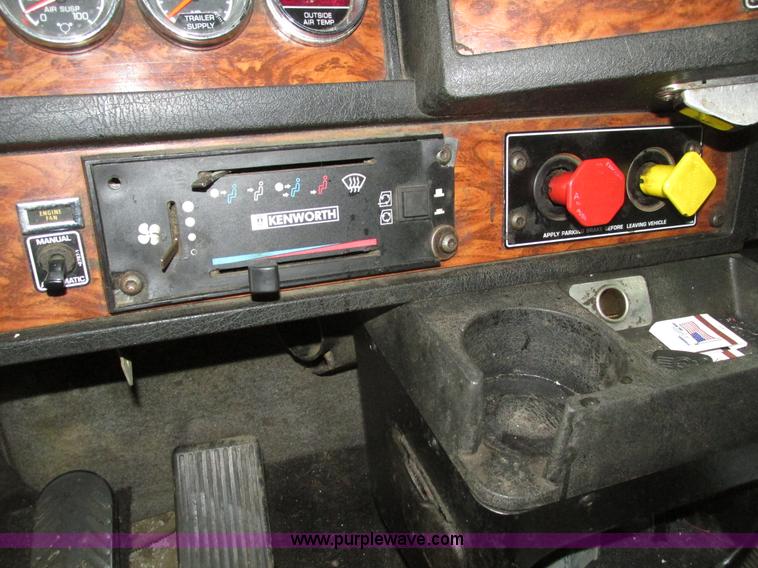 image for item H4560 1999 Kenworth W900L semi truck