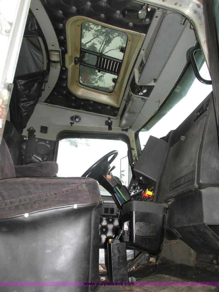 image for item H4560 1999 Kenworth W900L semi truck