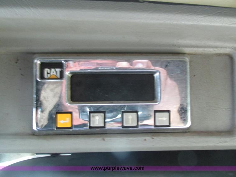 image for item H4560 1999 Kenworth W900L semi truck