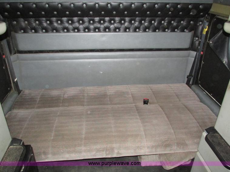 image for item H4560 1999 Kenworth W900L semi truck