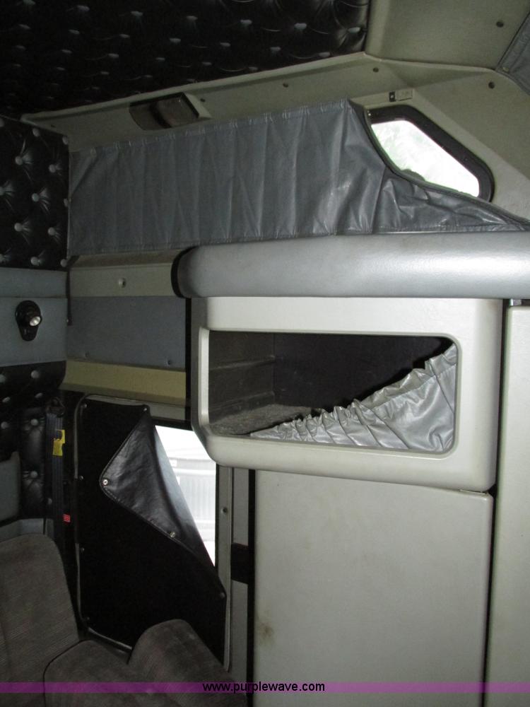 image for item H4560 1999 Kenworth W900L semi truck