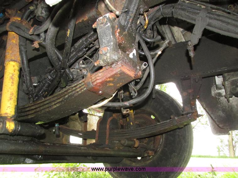 image for item H4560 1999 Kenworth W900L semi truck