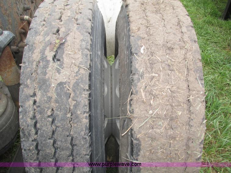 image for item H4560 1999 Kenworth W900L semi truck