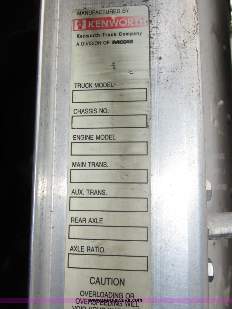 image for item H4560 1999 Kenworth W900L semi truck