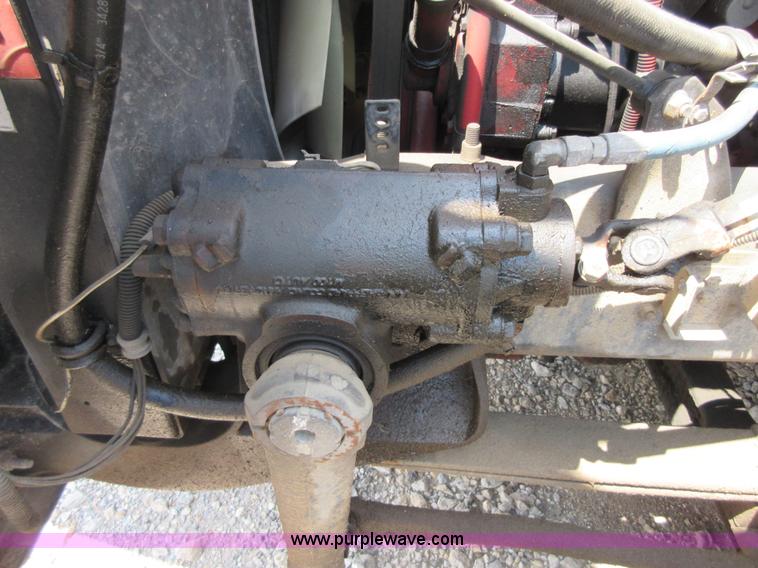 image for item I2051 2007 International 9200i semi truck