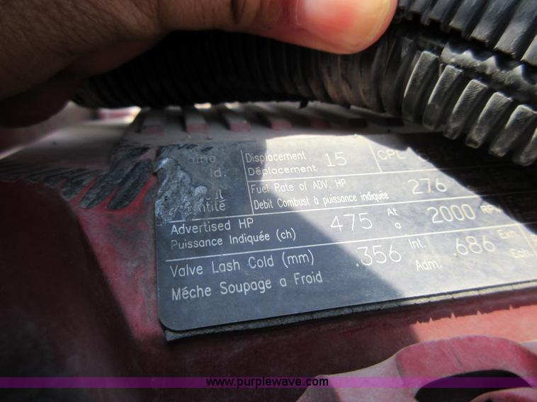 image for item I2051 2007 International 9200i semi truck