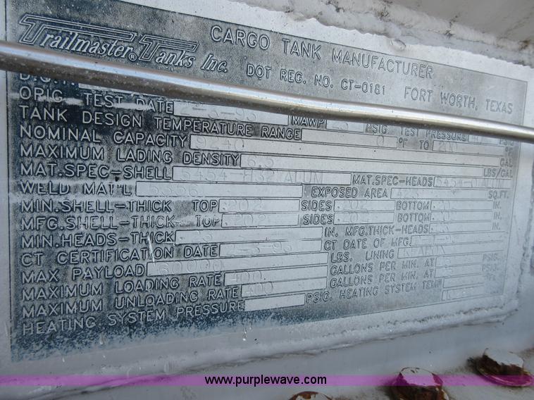 image for item I2067 1993 Trailmaster tank trailer