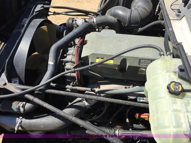 image for item J1749 2003 Freightliner Century Class ST120 semi truck