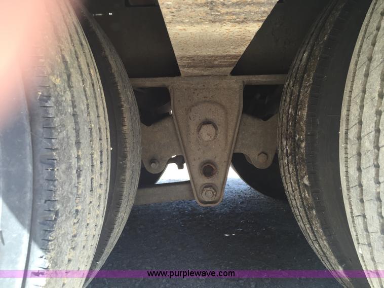 image for item J1750 1999 Trail-Eze drop deck trailer