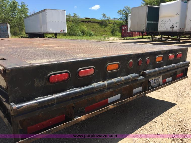 image for item J1750 1999 Trail-Eze drop deck trailer