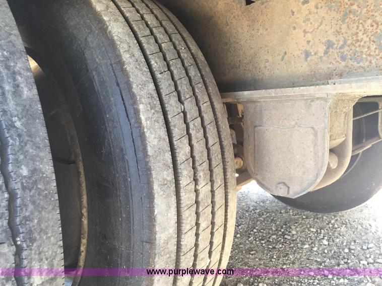 image for item J1750 1999 Trail-Eze drop deck trailer