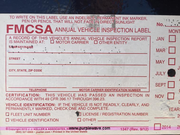 image for item J1750 1999 Trail-Eze drop deck trailer