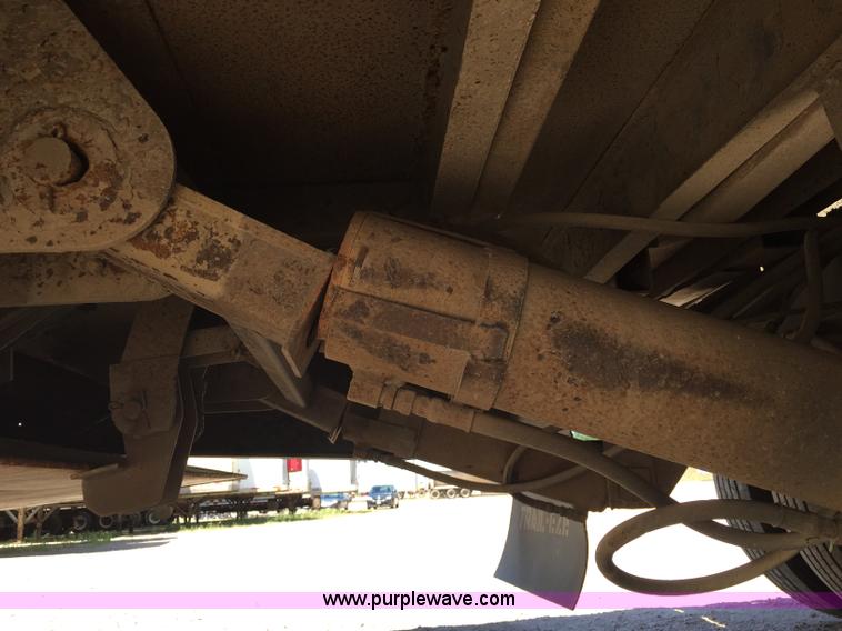 image for item J1750 1999 Trail-Eze drop deck trailer